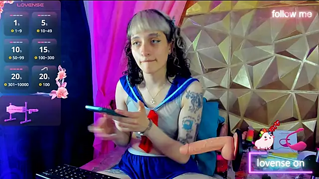 Snapshot of neeko_princes chatting on 09-22-25, 12:44 neeko princes online show from 09-22-25, 12:44