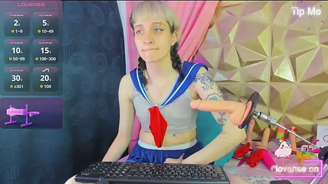 Snapshot of neeko_princes chatting on 10-03-25, 12:28 neeko princes online show from 10-03-25, 12:28
