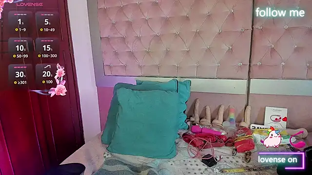 neeko princes online show from 04-13-26, 12:20