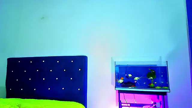 Snapshot of Aliice_Doll chatting on 02-20-26, 12:18 Aliice Doll online show from 02-20-26, 12:18