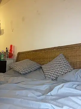 chunliklk online show from 02-18-26, 09:11