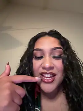 Lickplayofficial online show from 04-01-26, 04:36