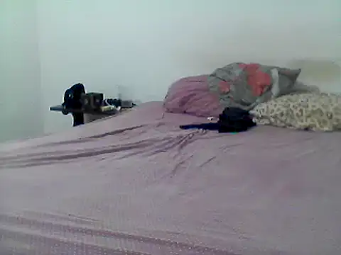 Snapshot of mariy_ chatting on 03-07-25, 03:29 mariy  online show from 03-07-25, 03:29