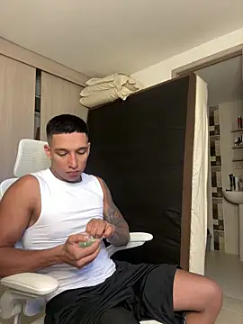 sendfer online show from 10-10-25, 10:32