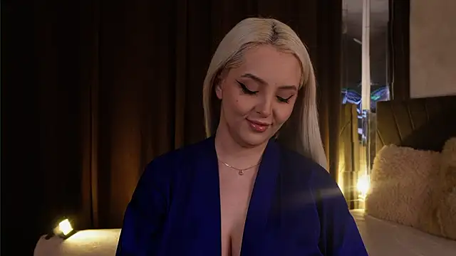 VictoriaMorrone online show from 02-07-26, 01:13