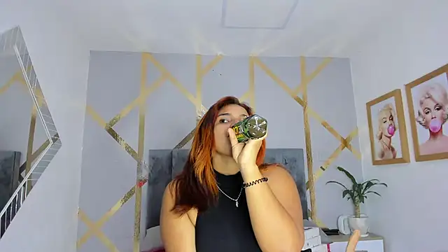 angelina castroo online show from 03-20-25, 03:13