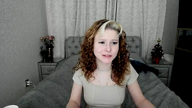 Snapshot of rocky_foxy chatting on 01-20-25, 01:07 rocky foxy online show from 01-20-25, 01:07