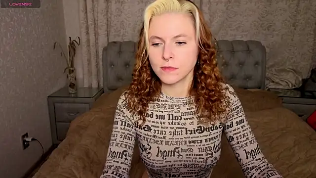 rocky foxy online show from 10-28-25, 09:14