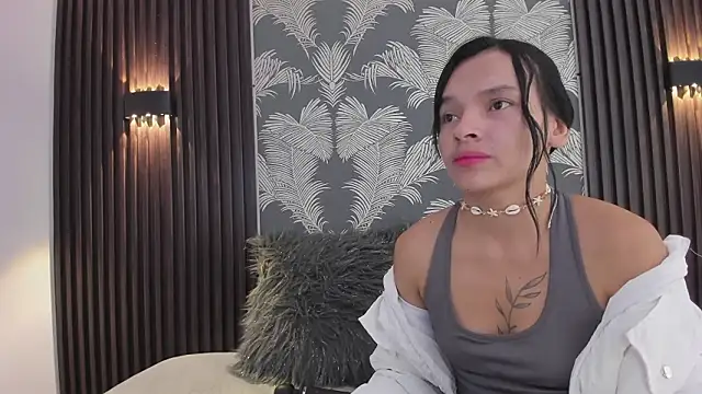 Snapshot of _shantal_smith chatting on 02-03-26, 12:32 shantal smith online show from 02-03-26, 12:32