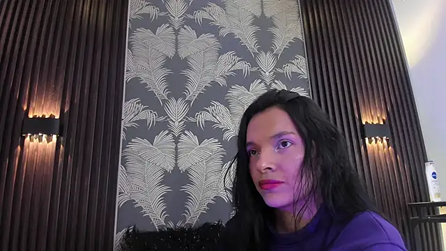 Snapshot of _shantal_smith chatting on 06-12-26, 12:52 shantal smith online show from 06-12-26, 12:52