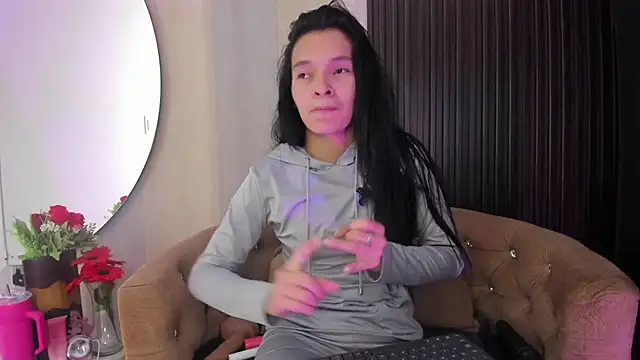  shantal smith online show from 04-06-26, 01:34