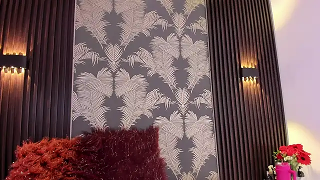 Snapshot of _shantal_smith chatting on 02-06-26, 12:39 shantal smith online show from 02-06-26, 12:39