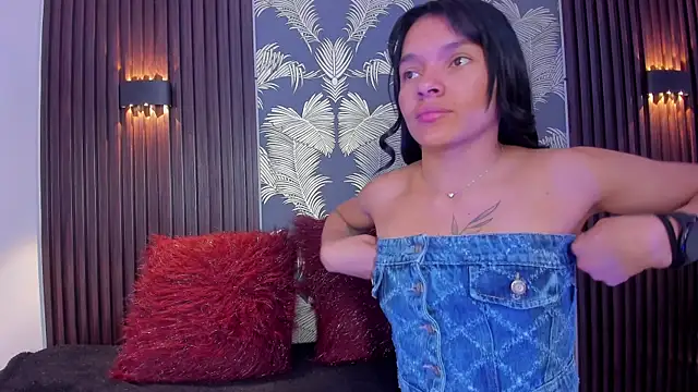  shantal smith online show from 11-17-25, 02:54