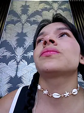  shantal smith online show from 09-22-25, 05:52