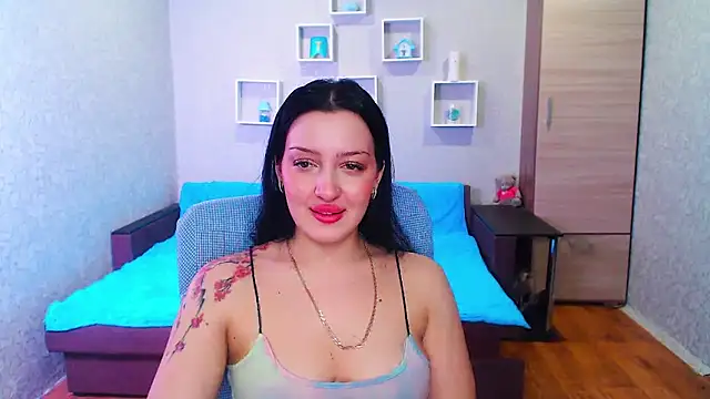 Snapshot of SkarlettMonliss chatting on 12-24-24, 03:37 SkarlettMonliss online show from 12-24-24, 03:37