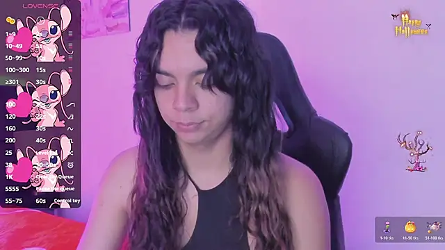 Snapshot of Megan_Miles02 chatting on 10-29-25, 07:35 Megan Miles02 online show from 10-29-25, 07:35