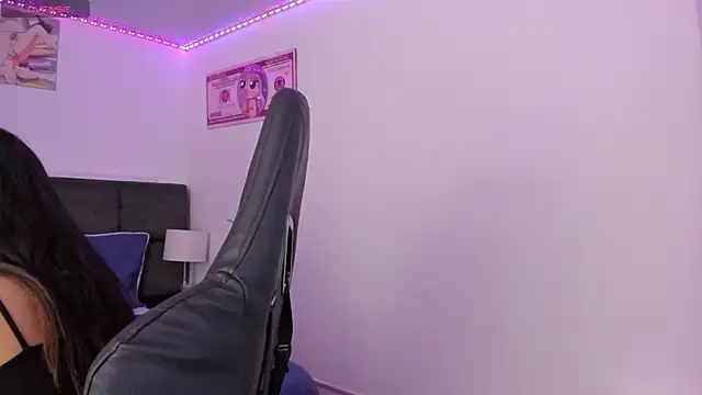 Megan Miles02 online show from 11-26-25, 08:53