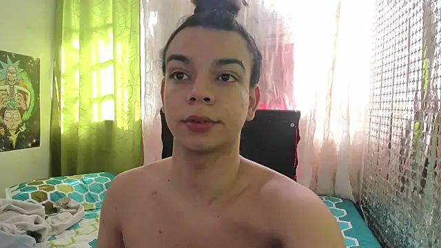 Snapshot of Megan_Miles02 chatting on 02-12-25, 08:18 Megan Miles02 online show from 02-12-25, 08:18