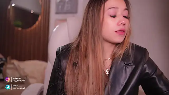 lilith gray9 online show from 09-11-25, 04:23