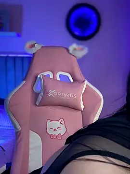 Emily cooper20 online show from 03-24-26, 02:00