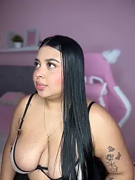 Emily cooper20 online show from 11-21-25, 12:09