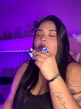 Emily cooper20 online show from 02-18-26, 01:25