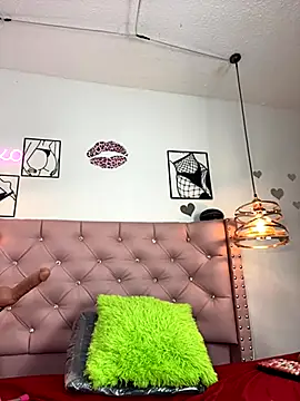 antonella87 online show from 09-24-25, 08:37