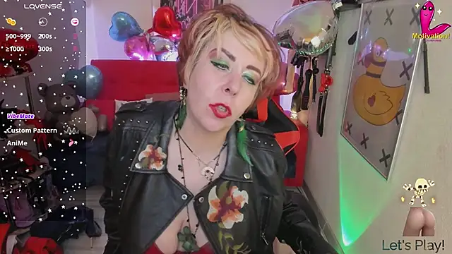 Snapshot of GinaMiracle chatting on 02-12-25, 08:40 GinaMiracle online show from 02-12-25, 08:40