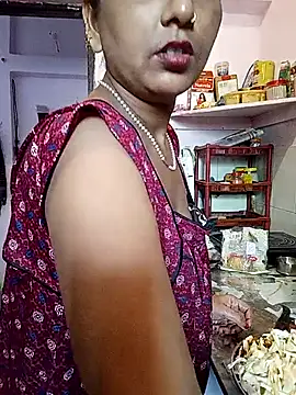 reemacouple007 online show from 07-16-26, 03:58