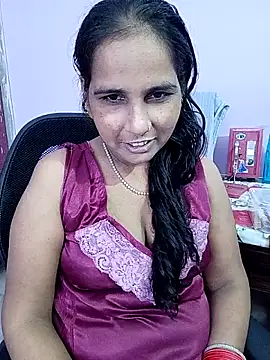reemacouple007 online show from 07-01-26, 04:57