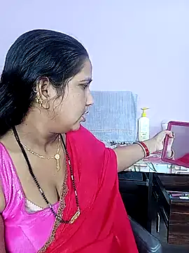 reemacouple007 online show from 04-07-26, 04:47