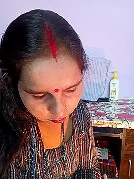 reemacouple007 online show from 02-13-26, 08:36