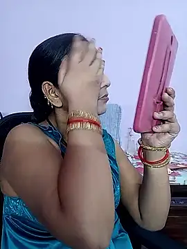 reemacouple007 online show from 04-14-26, 05:56