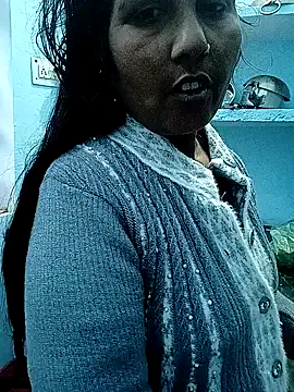 reemacouple007 online show from 12-23-25, 06:34