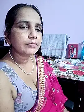 reemacouple007 online show from 06-30-26, 04:56