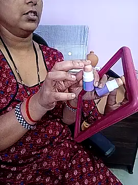 reemacouple007 online show from 05-19-26, 05:14