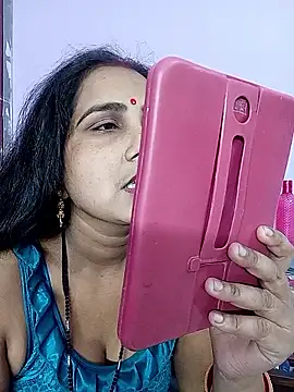 reemacouple007 online show from 03-19-26, 05:46