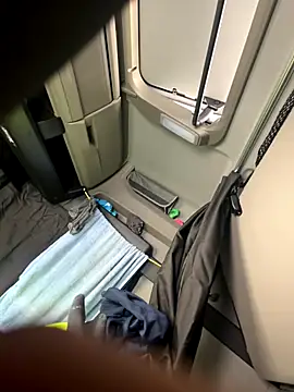 freenki41 online show from 11-08-25, 07:45