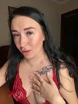 Roxana Bell online show from 10-21-25, 04:28