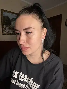Roxana Bell online show from 05-30-26, 12:22