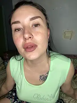 Roxana Bell online show from 04-21-26, 08:04