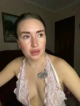 Roxana Bell online show from 02-07-26, 01:19