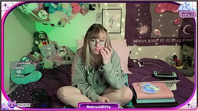 Snapshot of AmbrosiaKitty chatting on 02-24-26, 06:03 AmbrosiaKitty online show from 02-24-26, 06:03