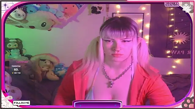 Snapshot of AmbrosiaKitty chatting on 01-08-26, 05:02 AmbrosiaKitty online show from 01-08-26, 05:02