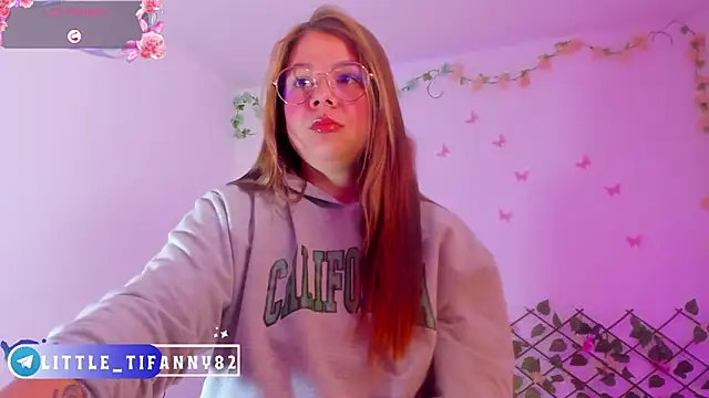 Snapshot of little_tifanny82 chatting on 02-10-26, 01:32 little tifanny82 online show from 02-10-26, 01:32