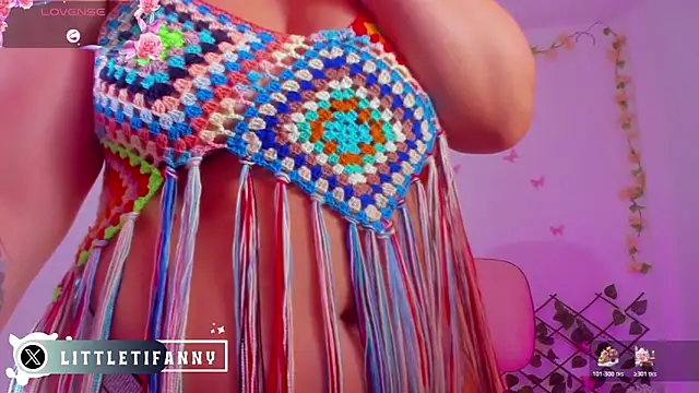 Snapshot of little_tifanny82 chatting on 02-09-26, 01:53 little tifanny82 online show from 02-09-26, 01:53