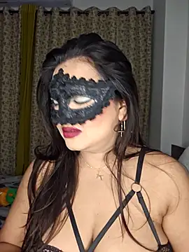 Blossam 07 online show from 12-17-25, 02:22