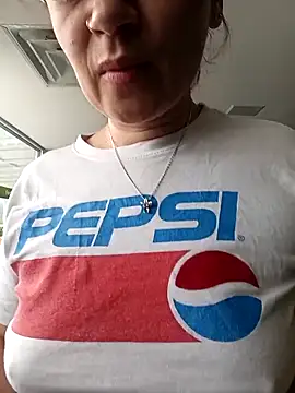 tata laima   online show from 03-26-26, 01:42