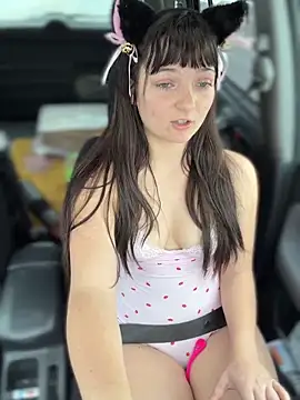 urpuppymoon online show from 02-03-26, 09:42