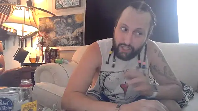 Snapshot of BobbyQ29 chatting on 06-02-26, 05:35 BobbyQ29 online show from 06-02-26, 05:35